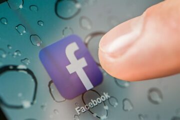 Fristlose Kündigung wegen Arbeitnehmeräußerungen auf Facebook