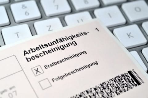 Arbeitsunfähigkeitsbescheinigung – Erschütterung  des Beweiswerts