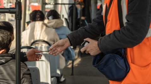 Fristlose Arbeitnehmerkündigung bei Unterschlagung von Fahrgeldern