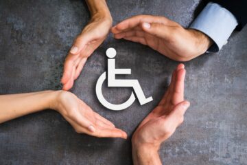 Zusatzurlaub für schwerbehinderte Menschen – Urlaubsübertragung – betriebliche Übung