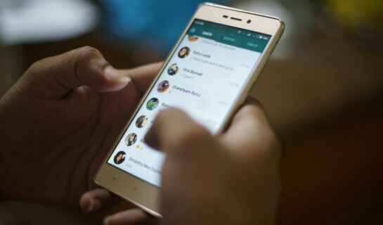 Kündigung wegen ehrverletzender Äußerungen in privaten WhatsApp Chat – Vertraulichkeit