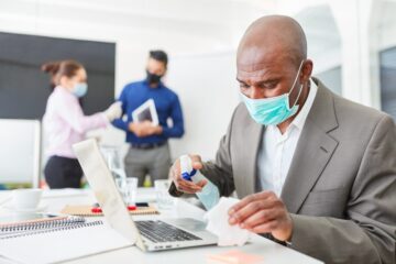 Haftungsausschluss bei Infektion mit Covid-19-Virus am Arbeitsplatz
